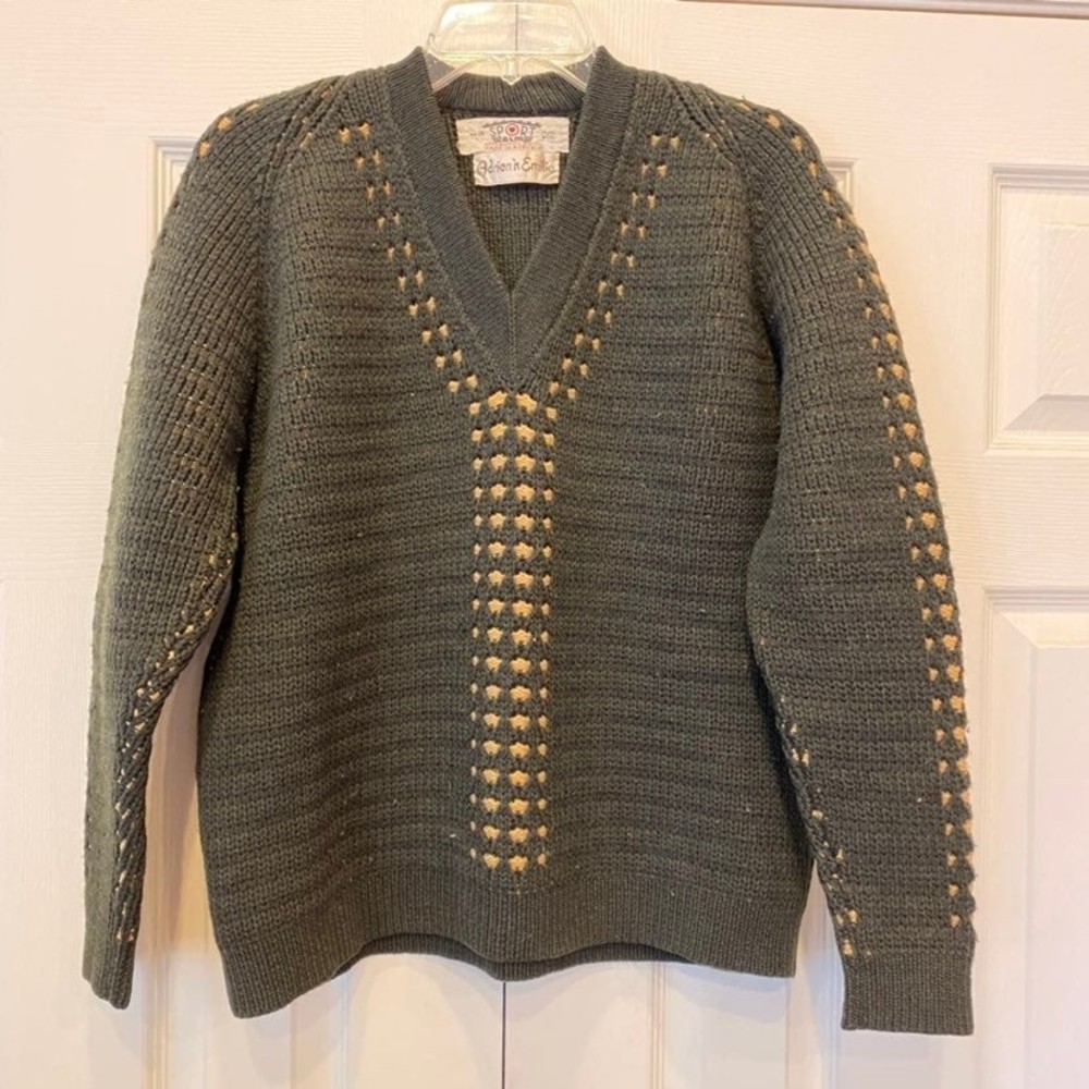 Authentic Vintage Ski Sweater, 1962, Kitzbuhel, Austria, 100% wool, LARGE